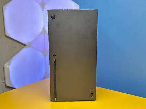 Игровая консоль Microsoft Xbox Series X 1TB Black (1717) Б/У [141358] - фото 3