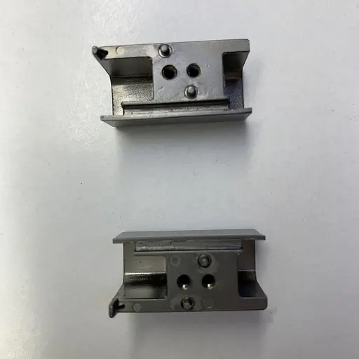 Заглушки петель Lenovo Thinkpad L560 L570 Б/в - фото 4