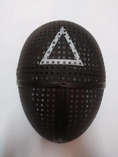 Маска наглядача гра у кальмара G-Toys Squid Game чорна - фото 5