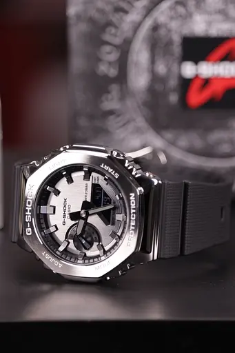 Часы Casio G-Shock GM-2100-1AER - фото 7