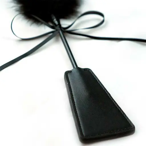 Пір'їнка зі шльопанкою 32 см K000220 - фото 2