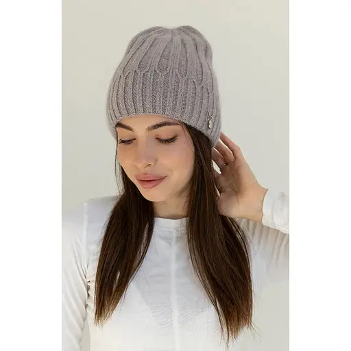 Теплая женская шапка Ангора Рейчел двухслойная с брошью Серый - фото 1