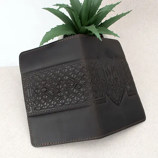 Обложка на паспорт кожаная с гербом HC0075 коричневая - фото 3