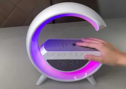 Портативная колонка + лампа + часы BT-3401 с функцией беспроводной зарядки (Белые) - фото 3