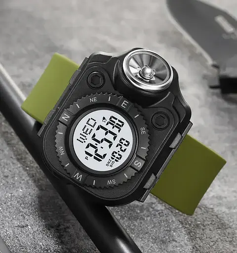 Чоловічий наручний годинник з ліхтарем Skmei 2187 Зелений з білим циферблатом - фото 5