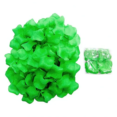 Лепестки роз - фото 1