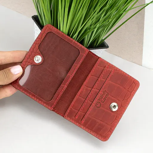 Обложка на ID паспорт, права кожаная на кнопке Handycover 0037 красная под рептилию - фото 4