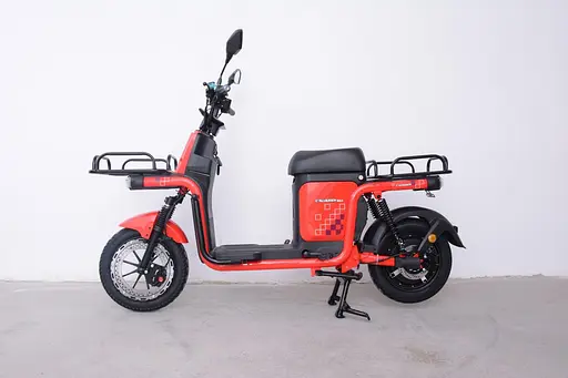 Электроскутер Грузовой с двумя большими багажниками Crosser SUPER MAX 1200W 60V30AH Li-Fe | USB зарядка Красный  - фото 13