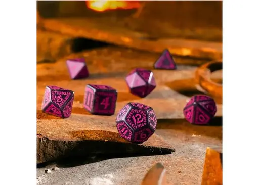 Набір кубиків Runic Shimmering black with magenta Dice Set , 7 шт. (SRUN08) - фото 4