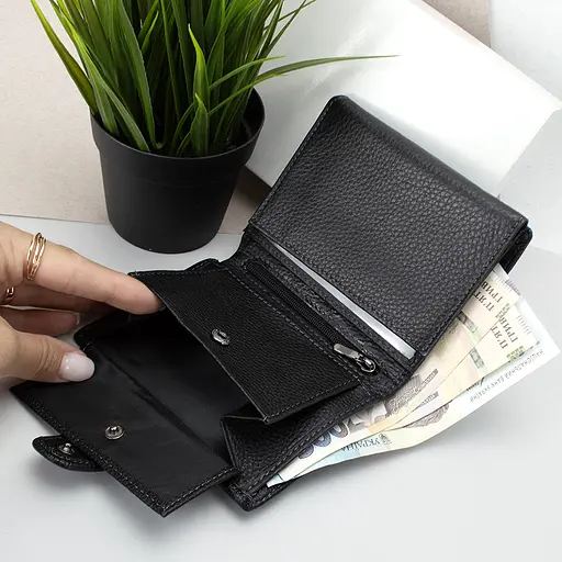 Кошелек мужской кожаный с карманом для прав 112-A черный на кнопке - фото 6