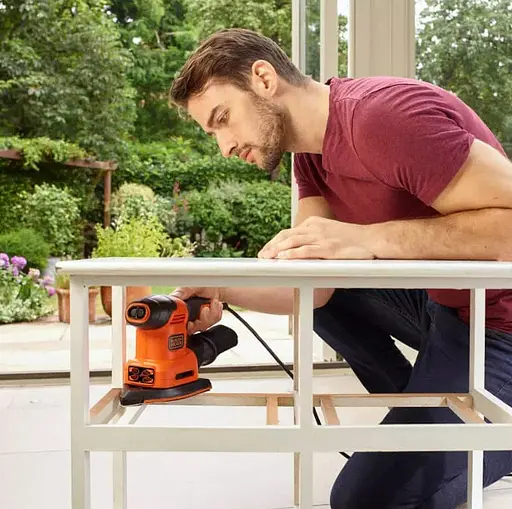 Вибрационная шлифмашина Black&Decker BEW200 - фото 6