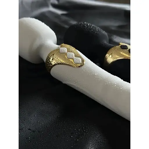 Потужний Вагінально-кліторальний член ToyJoy 2 New, подвійний стимулятор на акумуляторі для жінок білий, чорний - фото 1