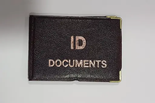 Обложка кожзам на документ ID с вкладышем 129-Па Коричневый - фото 1