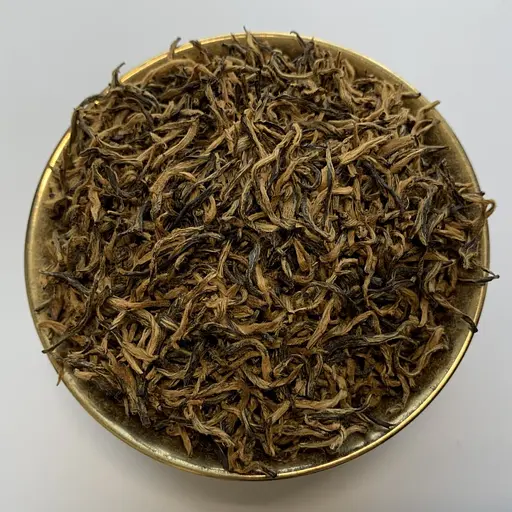 Черный красный чай Хун Би Ло Чунь 100 г - фото 2