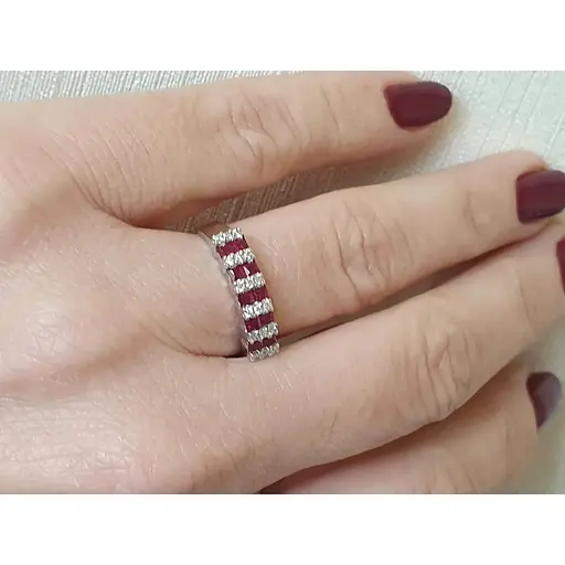 Золотое кольцо Гелиос с бриллиантами и рубинами. Артикул 55064914BR425 17 - фото 2