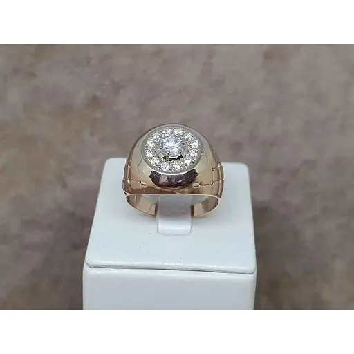 Золотое мужское кольцо с фианитами. 3521489 - фото 4