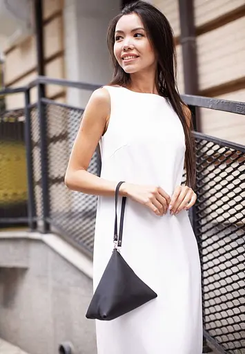 Шкіряна жіноча сумка-косметичка Піраміда чорна - фото 6