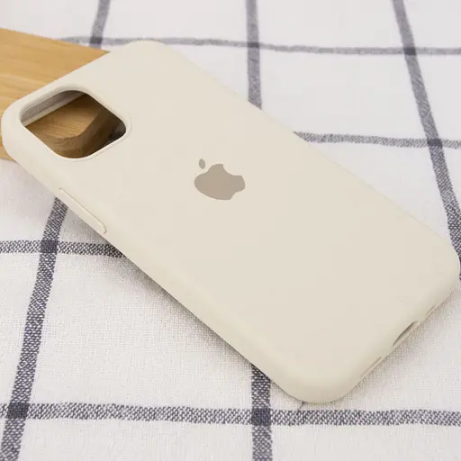 Чохол Silicone Case Full Protective (AA) для Apple iPhone 16 Pro (6.3) Бежевий / Antique White - фото 2