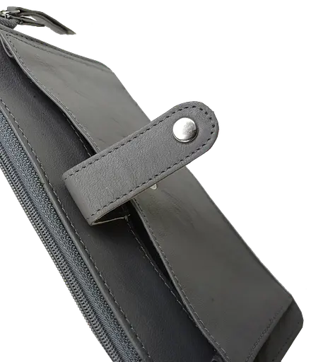 Небольшая женская кожаная сумка UP2 Fashion серая sum0028724 - фото 9