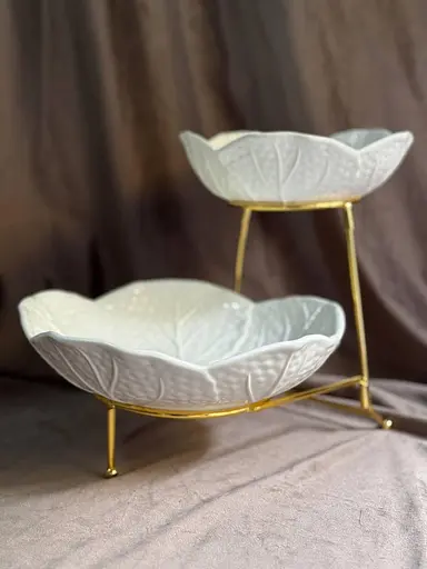 Двухъярусная фруктовница керамическая на металлической подставке 20x25 см Белый - фото 3