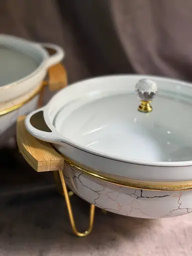 Мармит круглый 3 литра настольный с 2 подогревами для блюд керамический на металлической подставке с крышкой Белый с золотым - фото 2