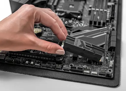 Накопичувач SSD внутрішній GOODRAM 4 TB IRDM PRO PCIe 4X4 M.2 2280 (IRP-SSDPR-P44A-4K0-80) - фото 8