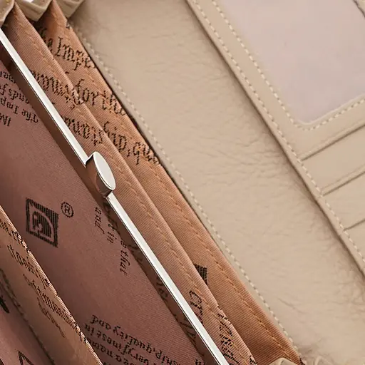 Гаманець жіночий шкіряний Horse Imperial A0001 світло-бежевий - фото 5