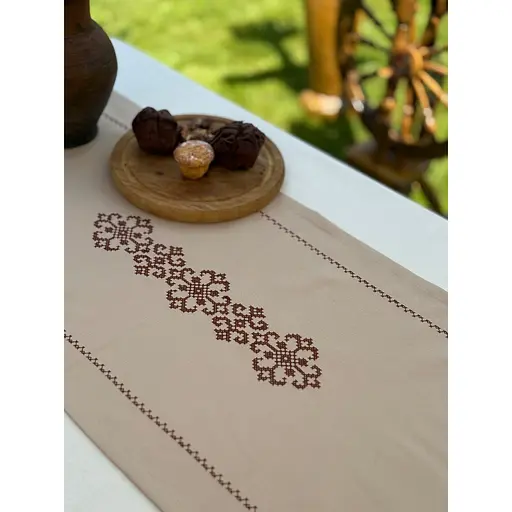 Ранер Duck Beige з коричневою вишивкою 45 х 170 см (25258)