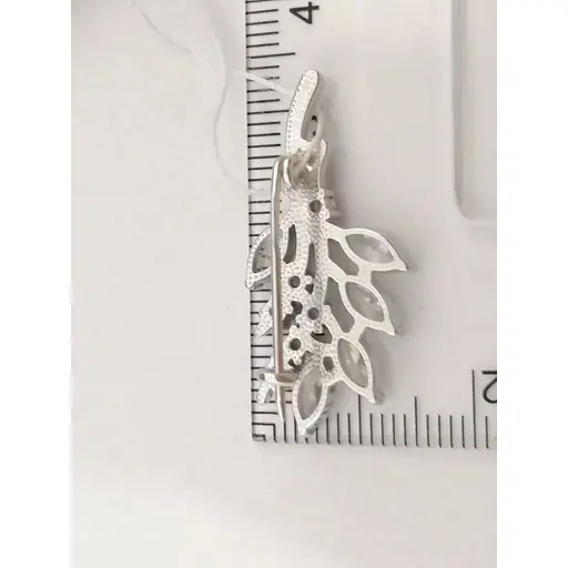 Серебряная брошь Ирий с фианитами. 9522 Красный/Белый - фото 3