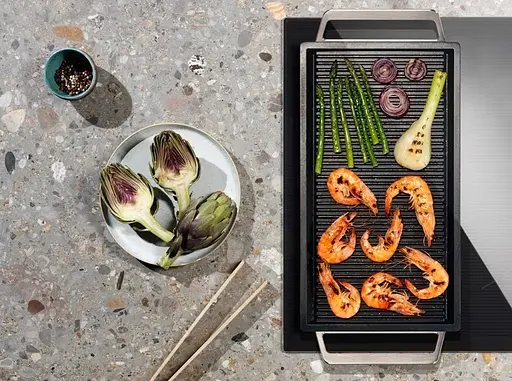 Варильна поверхня індукційна Electrolux 60 см розширена зона Hob2Hood чорний - фото 4