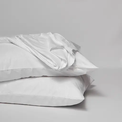 Постільний набір Moon&Star (простирадло 200х220 см + 2 наволочки 40х60 см) Microfiber Snowy Microfiber - фото 1