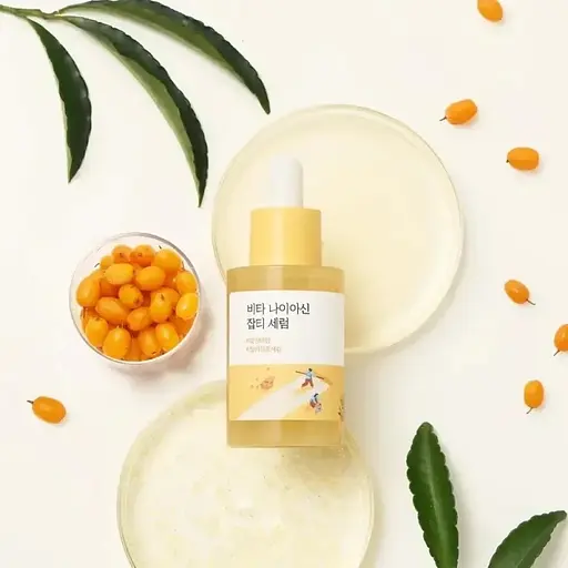 Сироватка для обличчя Round Lab Vita Niacinamide Dark Spot Serum освітлювальна з вітаміном C та ніацинамідом 30 мл - фото 2