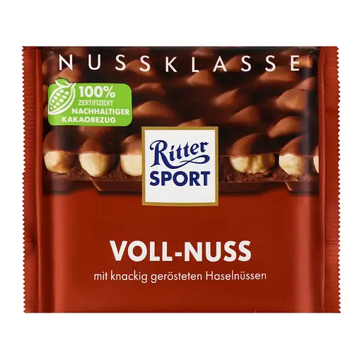 Шоколад молочный Ritter Sport с целыми лесными орехами 100 г