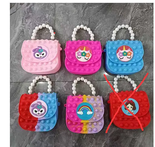 Сумочка Pop It, 1 відділення, 19 см, магнітна застібка, ланцюжок, C69405 - фото 7