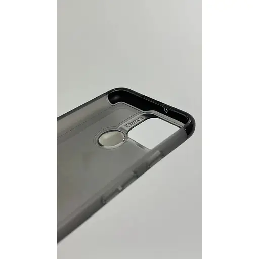 Противоударный силиконовый чехол Gear4 Wembley Palette для Google Pixel 4a 5G (6.2") Smoke - фото 9