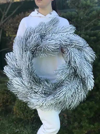 Вінок хвойний Hvoya Сосна литий засніжений 60 см - фото 5