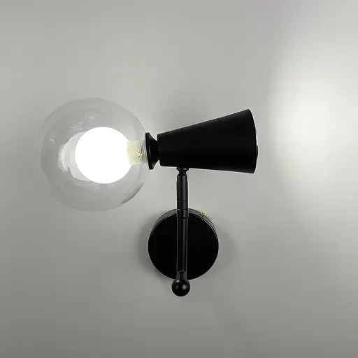 Чорне бра ABELINA на два джерела світла із подвійним плафоном Line F YG 8006-2W BK - фото 1