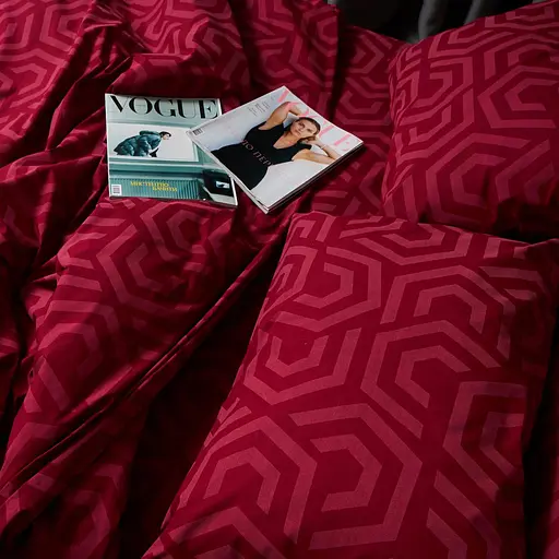 Комплект постельного белья Moon&Star Бязь Gold Люкс Burgundy Charm Евро 200х220 наволочки 2х50х70 - фото 2