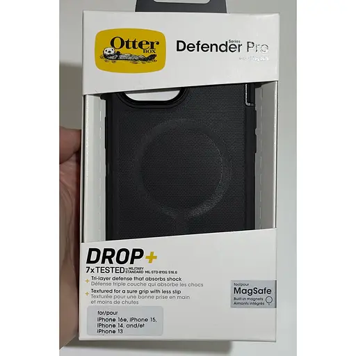 Чохол протиударний для iPhone 16e/15/14/13 OtterBox Defender MagSafe Black 77-97310 - фото 3