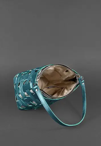 Шкіряна плетена жіноча сумка Пазл M зелена Krast - фото 5