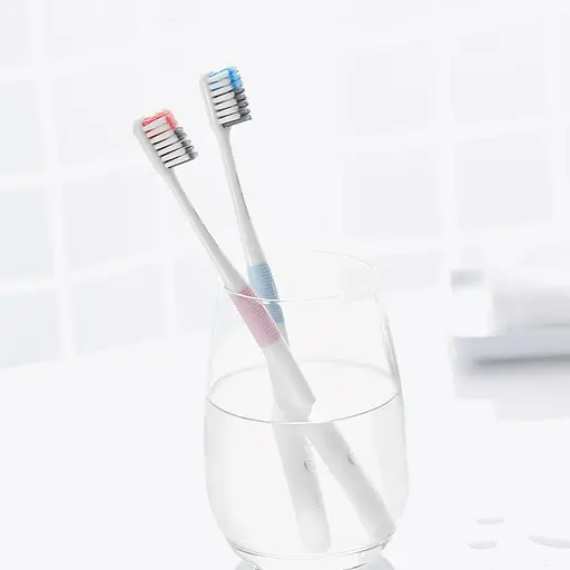 Набір зубних щіток DOCTOR B Colors 4 шт. (NUN4006RT) - фото 3