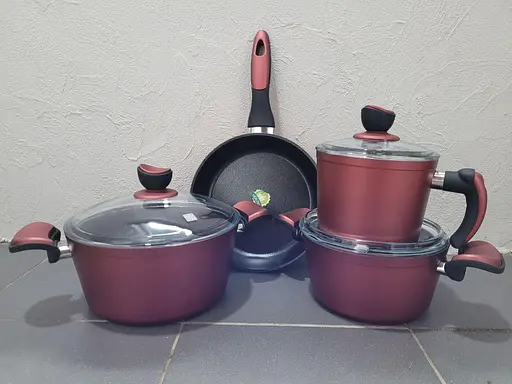 Набір каструль Casa Royal Elite Titanium із покриттям Bio Titanium 7 предметів Червоний - фото 4