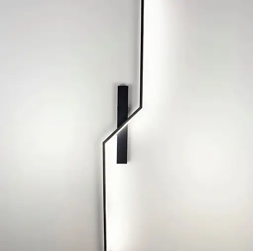 Правый настенный светильник в черном корпусе 100 см Line F Арт. YG319/1000R (ПРАВА) - фото 2