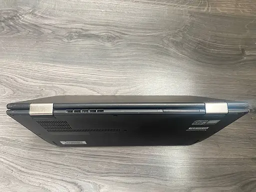 Ноутбук-трансформер Lenovo ThinkPad X1 Yoga Gen 2 (i5-7200U / 8GB / SSD 250GB / 2K 2560x1440 IPS) Refurbished - фото 11