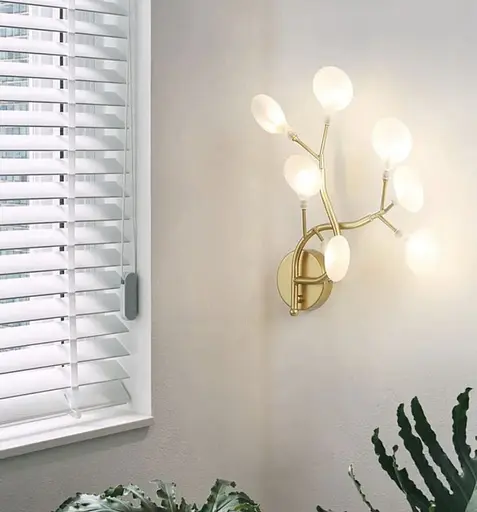 Флористичний настінний світильник у золотому корпусі на 7 плафонів Line F Арт. W686/7 GD - фото 3