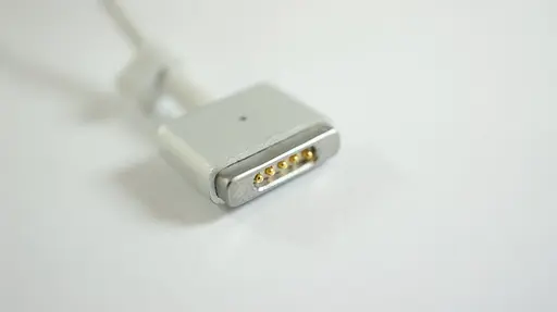 Сетевое зарядное устройство 45 W MagSafe 2 Power Adapter MD592 - фото 5