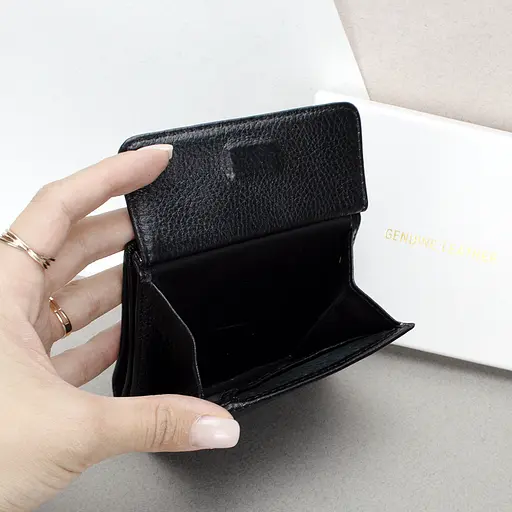 Жіночий шкіряний гаманець Classic 8848A-15 на кнопці чорний - фото 6