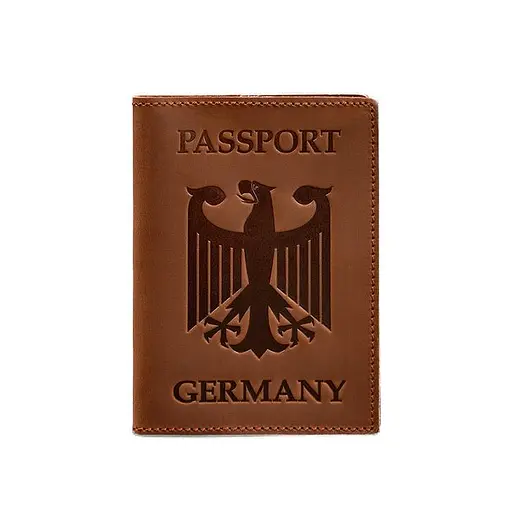 Кожаная обложка для паспорта с гербом Германии светло-коричневая Crazy Horse - фото 6