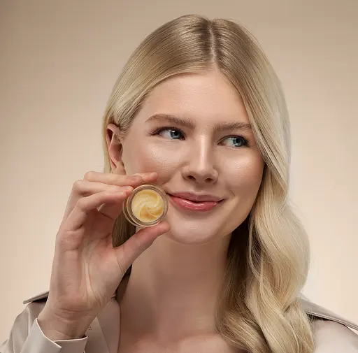 Відновлююча та інтенсивно-зволожуюча маска для губ LIP REPAIR MASK Love&Loss 10 г - фото 3