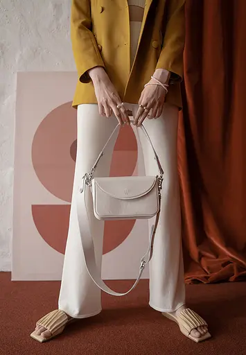 Жіноча шкіряна сумка Molly біла - фото 3